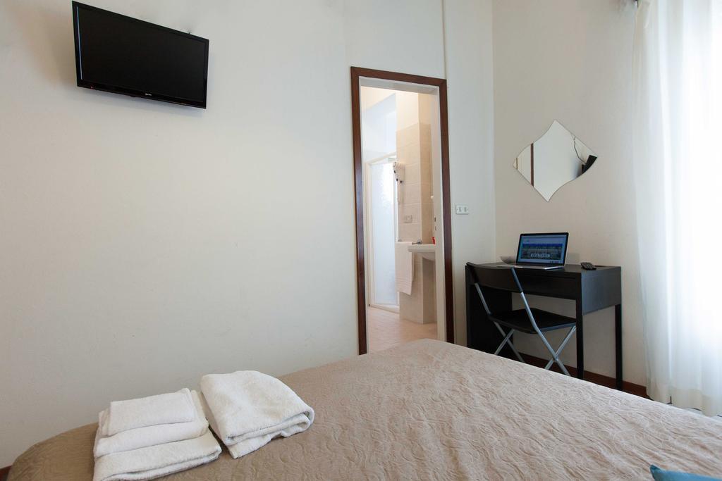 Hotel Graziana Riccione Kültér fotó