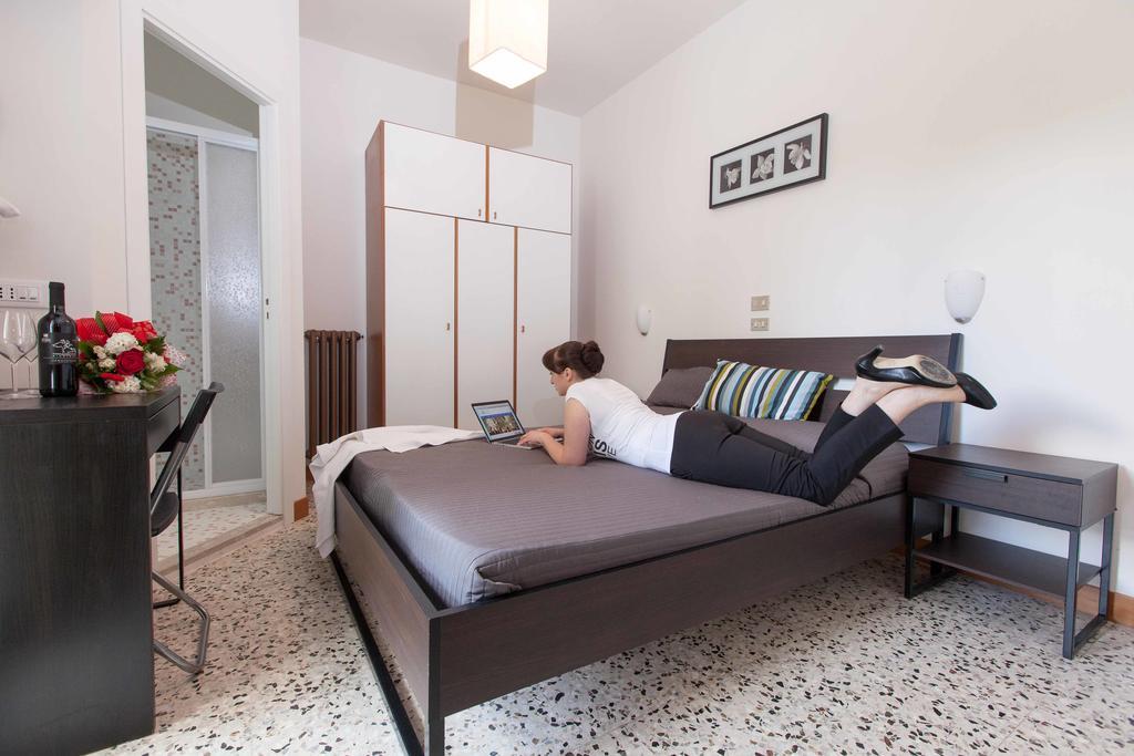 Hotel Graziana Riccione Kültér fotó